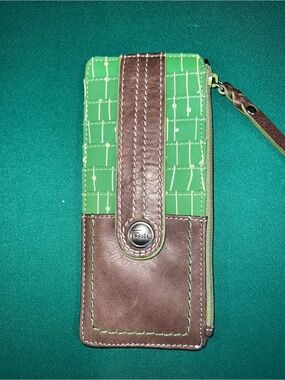 Fossil Green Patterned and Brown Leather Zip Wallet Phone Case